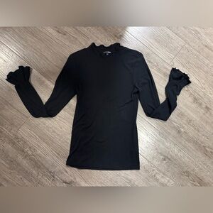 Black ruffle long sleeve top medium